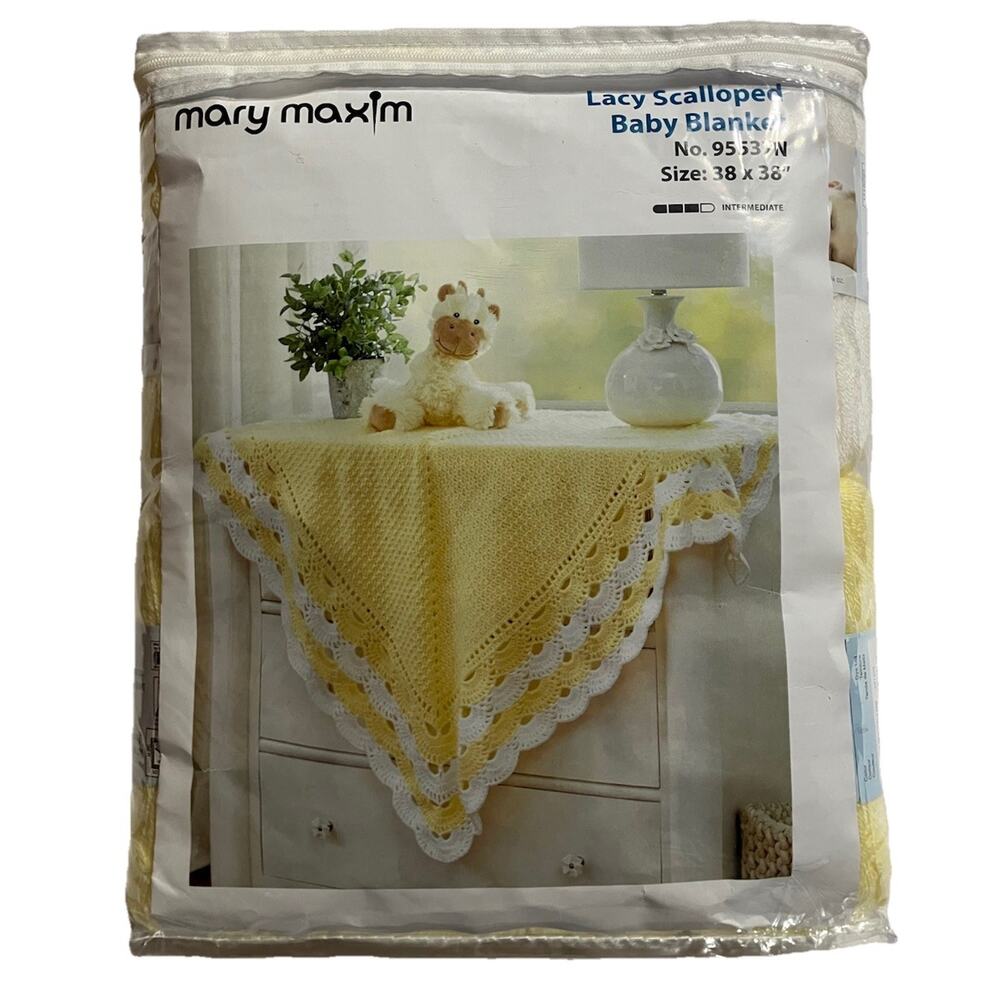 Mary Maxim Lacy Scalloped Baby Blanket Yarn Crochet Kit 95537N Intermediate NIP